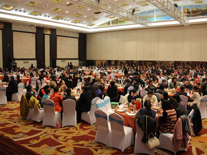 酒會活動(dòng)現(xiàn)場